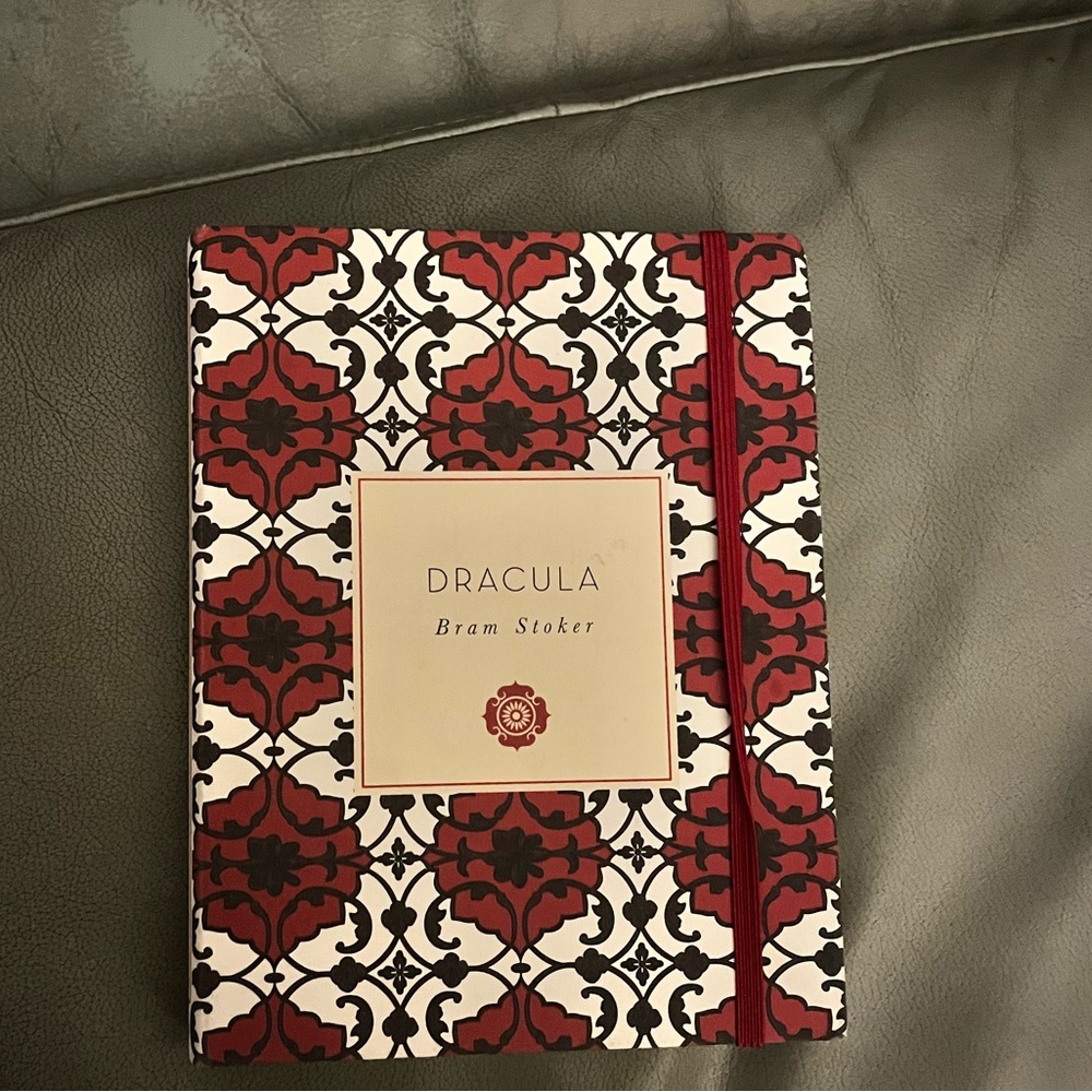 Dracula by Bram Stoker   - FREE with bundle